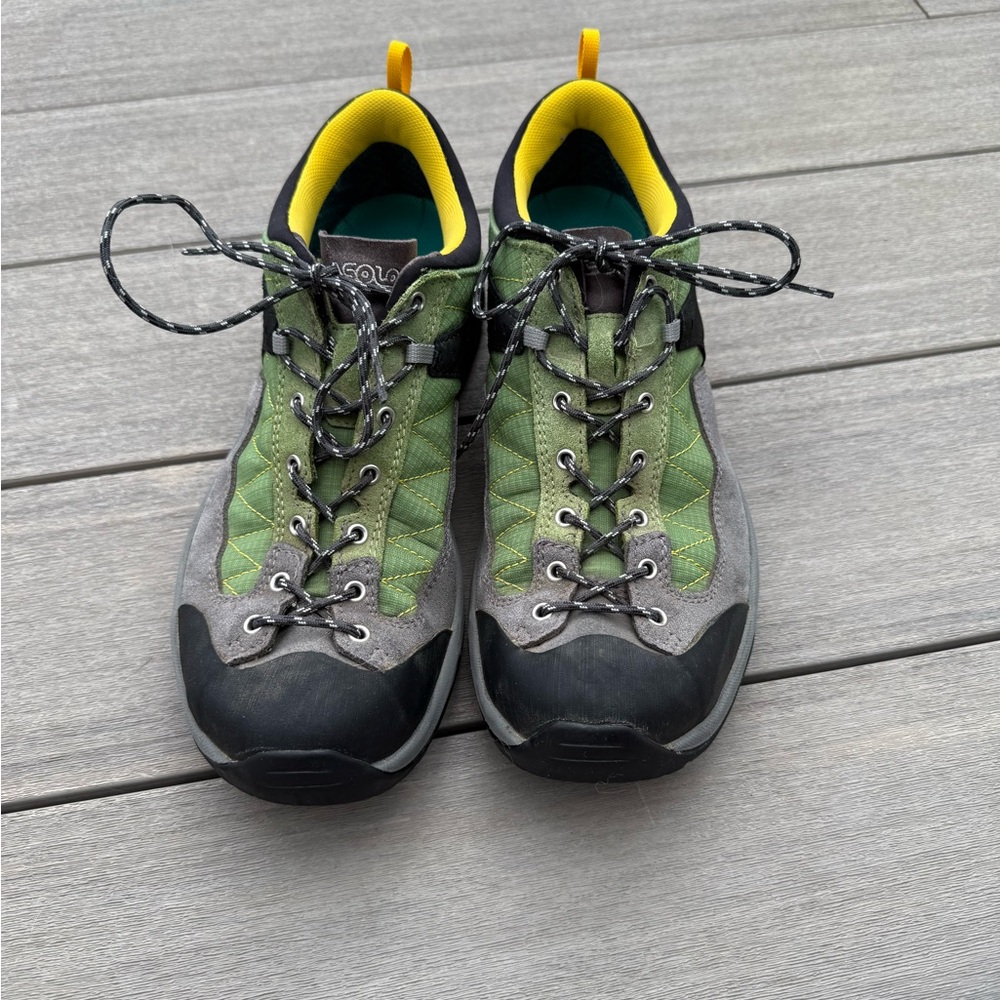 Women’s 9.5 Asolo Pipe GV Gore-Tex Hiking Shoes / Vibram soles